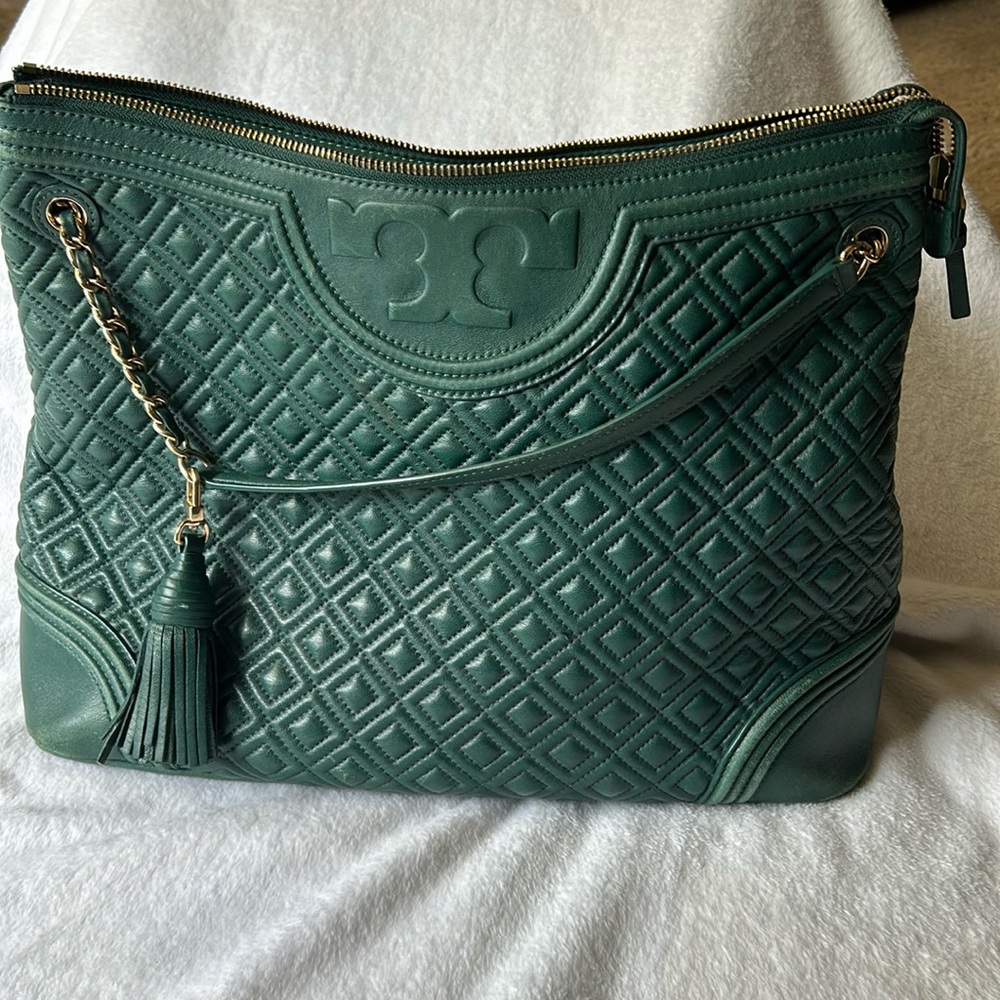 Authentic Tory Burch Green Marion Quilted Bag